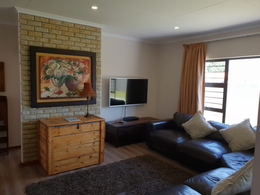 To Let 3 Bedroom Property for Rent in La Provance Free State